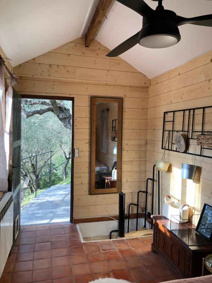 Cabane De L Esteron Gilette Exterior photo